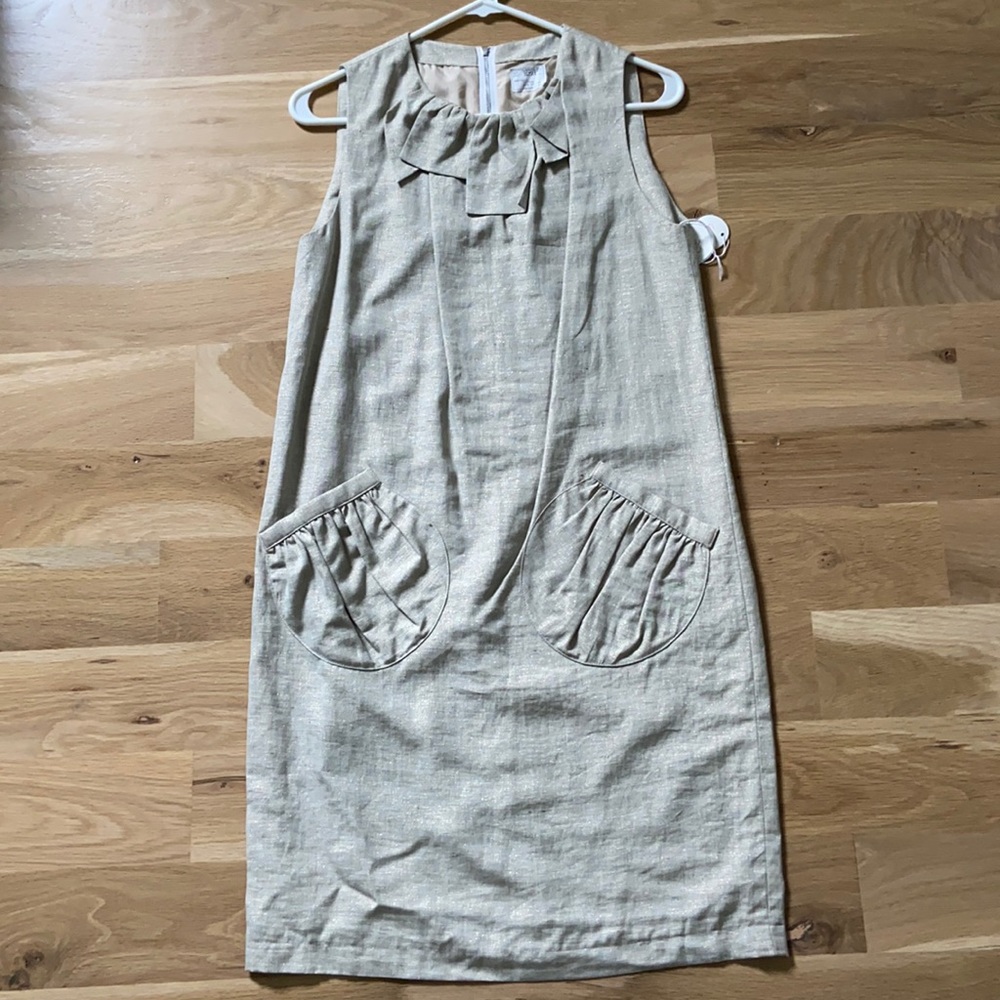 Vera Wang shift dress size 6